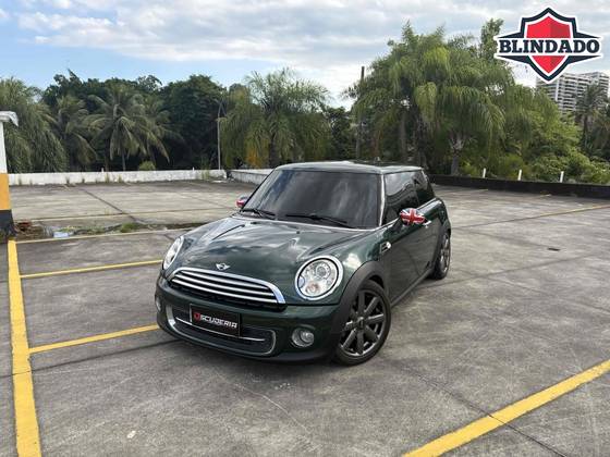 MINI COOPER 1.6 PEPPER 16V GASOLINA 2P AUTOMÁTICO MINI COOPER 1.6 PEPPER 16V GASOLINA 2P AUTOMÁTICO